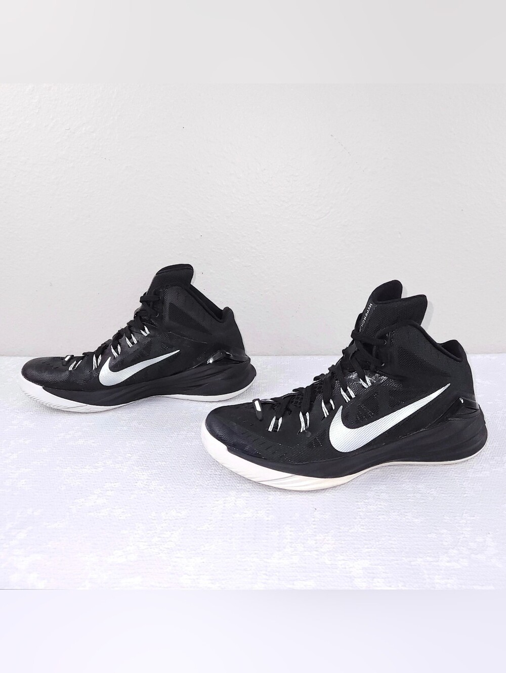 NIKE Hyperdunk TB Basketball Shoes Women's US 8.5 Black Athletic Sneakers 2014